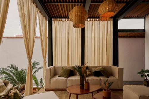 Ruta Independencia Hotel | Stay Ortenxia