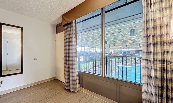 Jacksonville Hotel | Stayable Jacksonville West