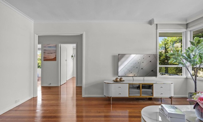 Hampton House | StayAU 2BRM Beach Family House Hampton