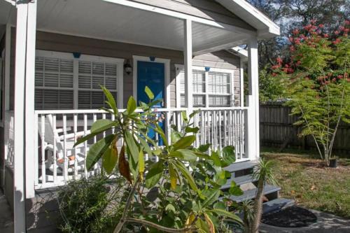 Bearss Plaza House | Stayawhile Bungalow in Seminole Heights