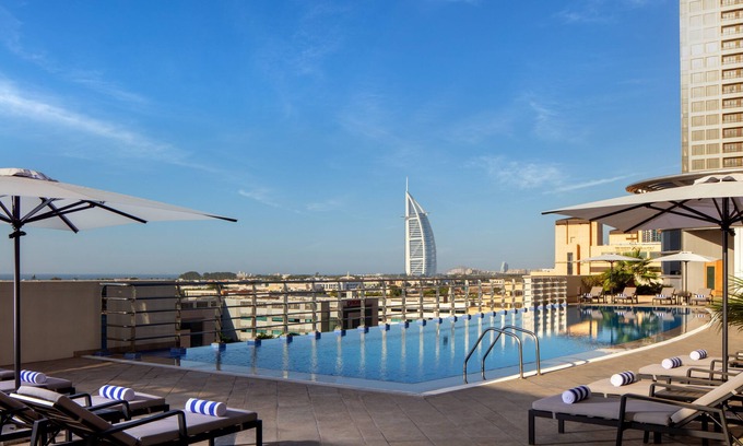Dubai Internet City Apartment | Staybridge Suites Dubai Internet City by IHG