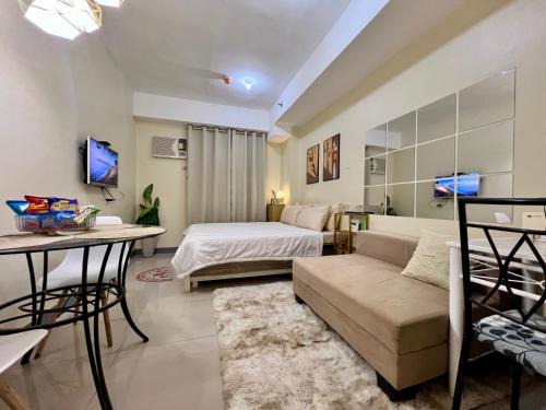 Paranaque Apartment | Staycation Condotels for Travellers Near Airport