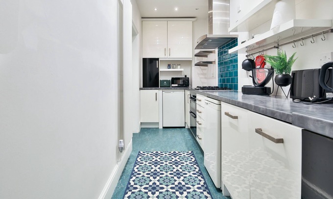 Pontcanna Apartment | StayRight 3BR House in Pontcanna