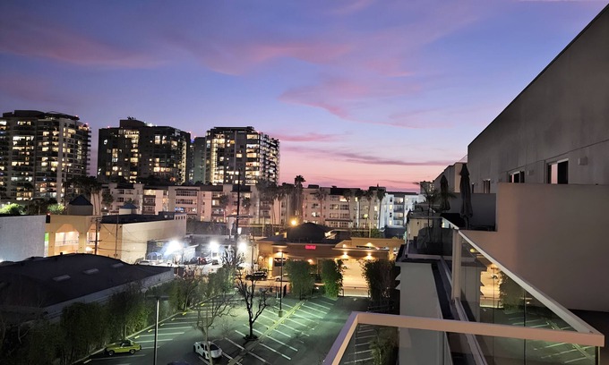 Del Rey House | StaysPro - Venice Beach luxury Apartments minutes to The Marina And Santa Monica