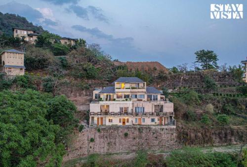 Haridwar Villa | StayVista at Echoes of Ease with Bonfire & WiFi