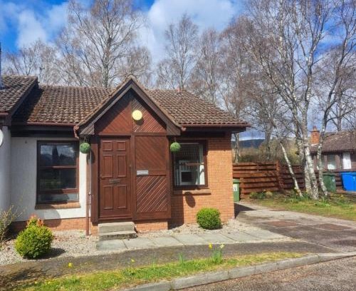 Aviemore House | Steam Train Cottage