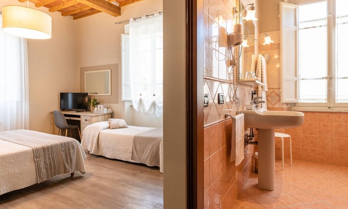 Lucca Historical Center House | Stella