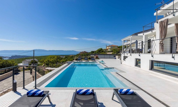 Smrika Villa | Stella Maris - contemporary villa with a pool and a sauna