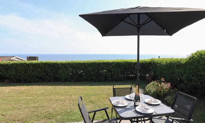 Freathy Cottage | STELLA MARIS, family friendly, country holiday cottage in Cawsand