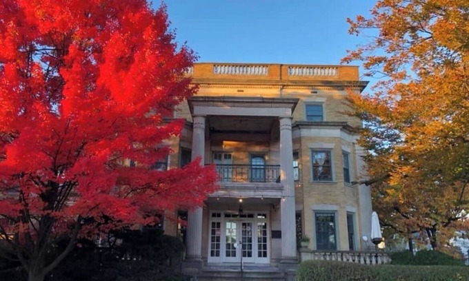 Catasauqua House | Step back in time at Dery Mansion built in 1917 by the King Of Silk George Dery