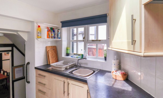 Whitby Cottage | Steps Cottage