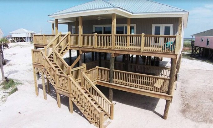 Dauphin Island House | Steps from the Beach! Water view from each bedroom! Great for multiple families!