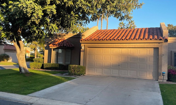 Westbrook Village House | STEPS FROM THE GREENS, MINUTES FROM EVERYTHING - LIVE THE WESTBROOK LIFESTYLE!