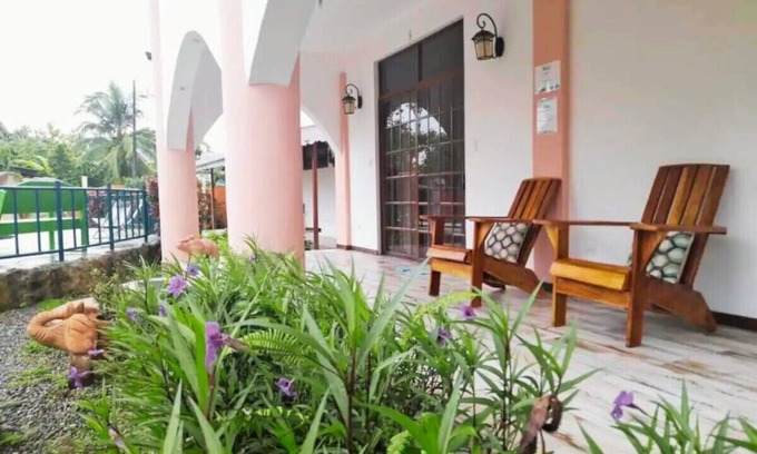 Manzanillo House | Steps to Beach | Quiet Spot | Near Dining | Pool