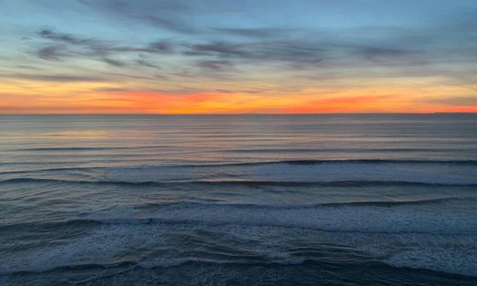 Encinitas House | Steps To The BEST Beach . Surf . Spa . Main Street