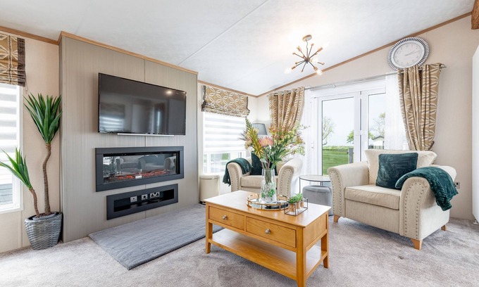 St. Andrews Cottage | Stewarts Resort Lodge 76 - a lodge that sleeps 6 guests in 2 bedrooms