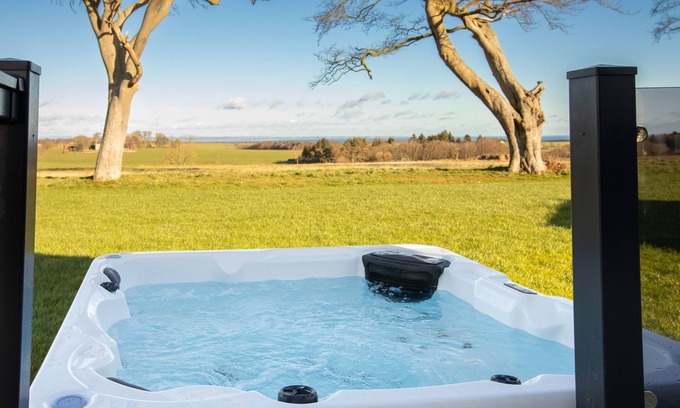 St. Andrews Cottage | Stewarts Resort Lodge 30 - a lodge that sleeps 4 guests in 2 bedrooms