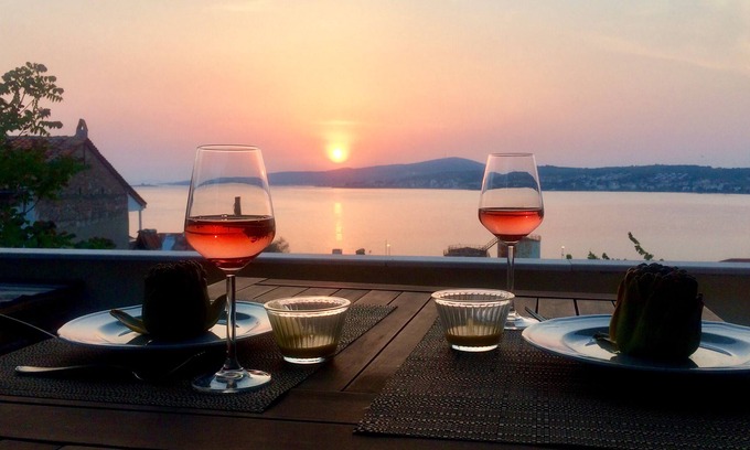 Ayvalik City Center House | Stone Cottage 130 qm with sea view and palmgarden