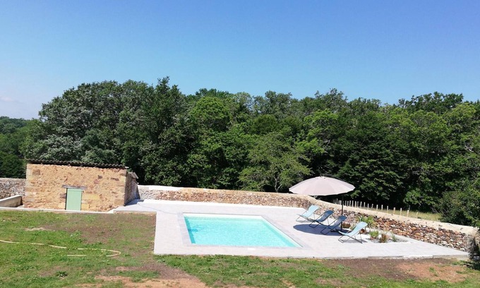 St-Pardoux-et-Vielvic Cottage | Stone House with Private Pool Near Belvès, Dordogne