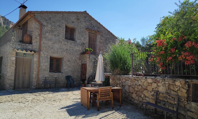 Otos House | Stone house - Casa de los Abuelos