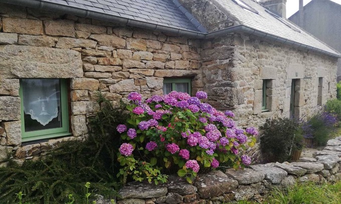 Plozevet House | Stone house with garden, 2 bedrooms, 4 persons, fully equipped