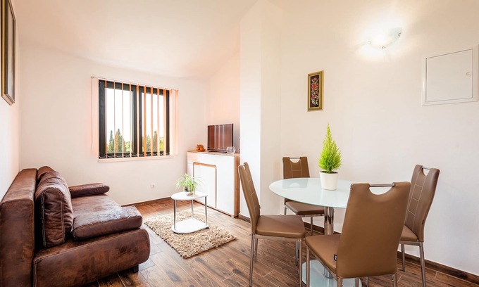 Kremena Apartment | Stone modern rustic house with a beautiful view of the sea and islands