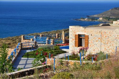 Filaki Villa | Stone Villa II in Petres