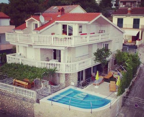Okrug Donji House | Stonehouse with swimming pool Villa Anita