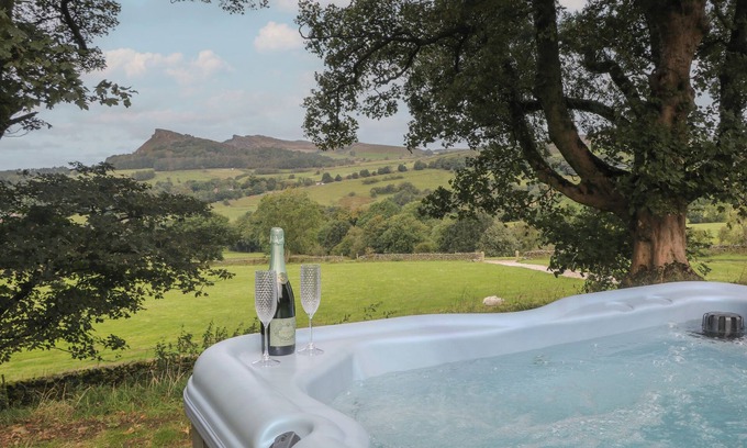 Upper Hulme Cottage | Stoney Cliffe Farm