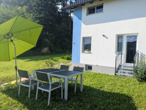 Ybbs an der Donau House | Stop & Sleep - Private Rooms
