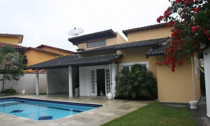 Costa do Sol House | Story home in Cond. Costa del Sol - Bertioga, 300 meters from the beach, with outdoor pool