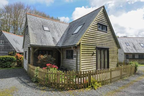 Camelford House | Stow Cottage