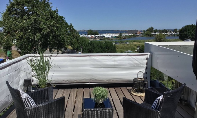Langballigholz House | Strandhaus Fördeblick - terrace, fireplace, shower room, at the marina, parking space