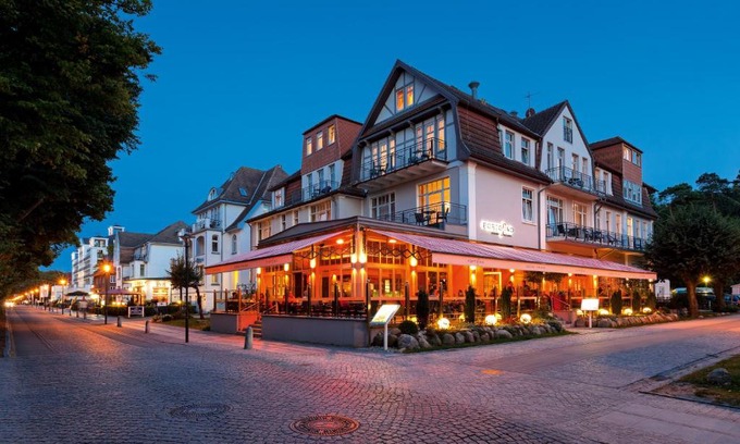 Ostseebad Kuhlungsborn Hotel | Strandhotel Nordischer Hof