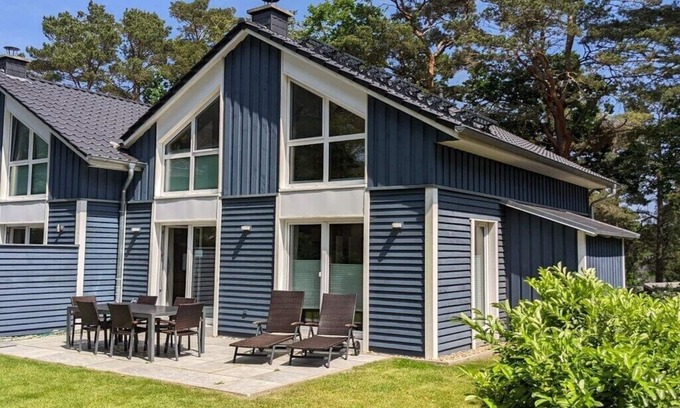 Moenchgut Peninsula Apartment | Strandhus Baabe Haus 3