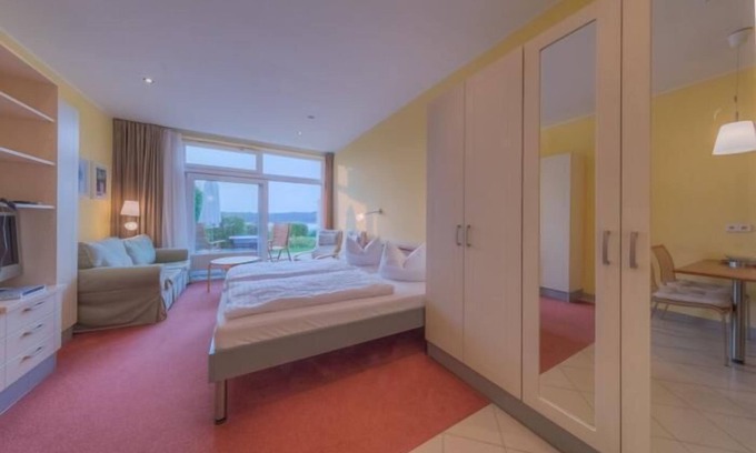 Mirow Apartment | Strandläufer Classic 101 - Apartment mit Sitzecke für 2 Personen im Aparthotel