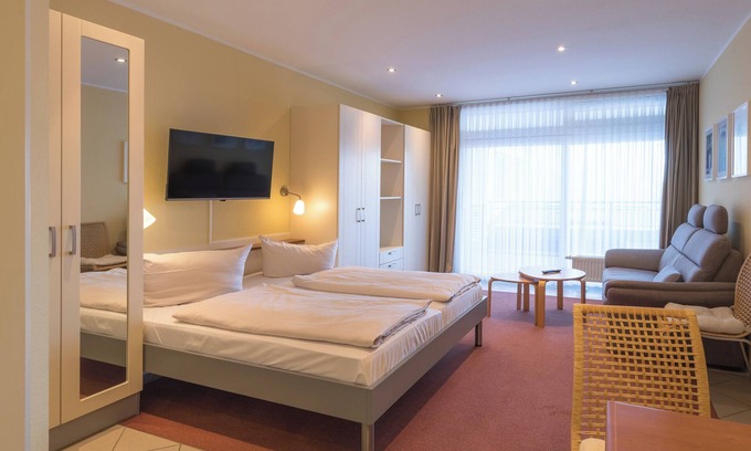Mirow Apartment | Strandläufer Classic 212 - Apartment mit Sitzecke für 2 Personen im Aparthotel