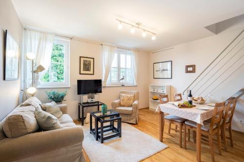 Ostseebad Ahrenshoop Apartment | Strandleben 11 - Hans Kinder