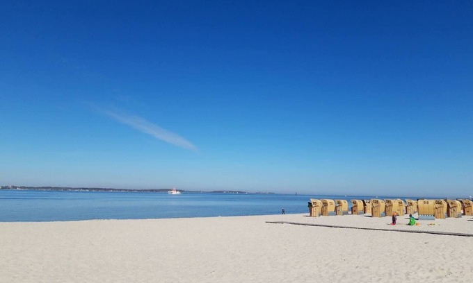 Laboe Apartment | Strandmöwe - Entspannter Familienurlaub im Ostseebad Laboe