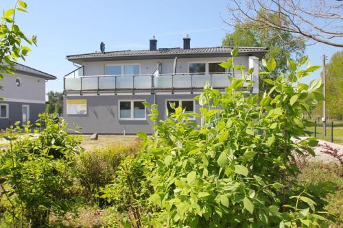 Gohren House | strandnahes Haus, Balkon, gratis Nutzung vom AHOI Erlebnisbad und Sauna in Sellin- Villa Playa