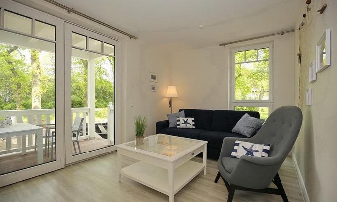 Boltenhagen Apartment | Strandvilla Scholle - Lachs Wohnung 01