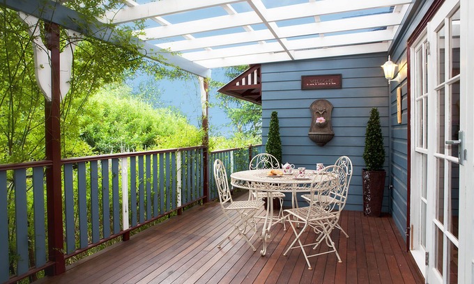 Leura Cottage | Strawberry Patch