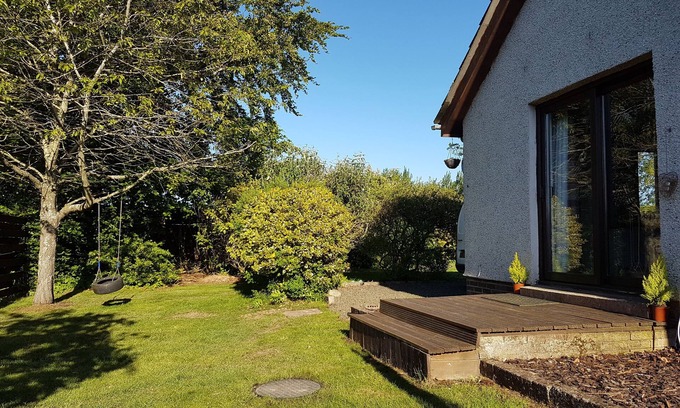 Longforgan House | Strawberrybank, Longforgan, Near Dundee. Great base for exploring Scotland