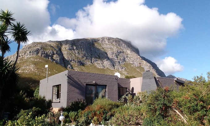 Betty's Bay Apartment | Streams Cottage