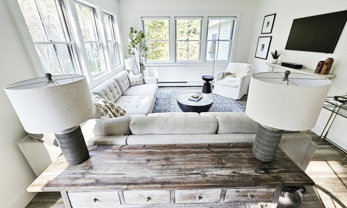 Stowe Hollow House | Streamside Hollow - Stowe Retreat in the Woods