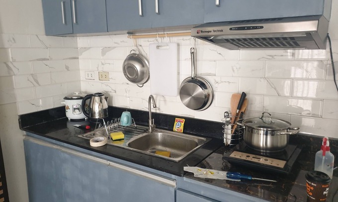 Moonwalk Condo | Strong internet, hot shower, cozy place. Your home away from home