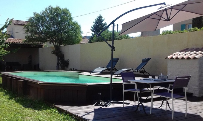Chateauneuf-les-Martigues Apartment | Studio 25m², near the beaches, 20 minutes from Marseilles, 20 minutes from Aix en Provence