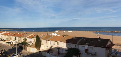Valras-Plage Apartment | Studio à 50m des plages "Le Bella Vista"