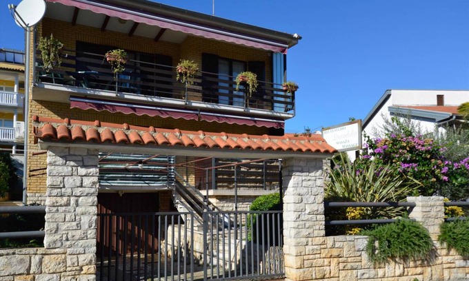 Pjescana Uvala Apartment | Studio 150 m from the beach