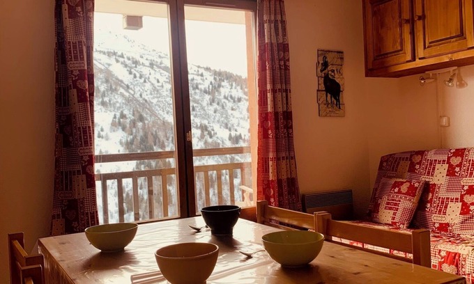 Valmeinier Apartment | Studio 4 people Valmenier 1800, foot of the slopes, exceptional view
